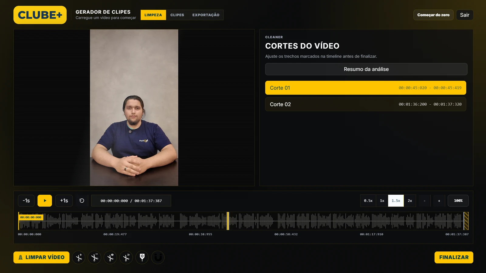 Gerador de Clipes do Clube+ exibindo cortes sugeridos na timeline do vídeo
